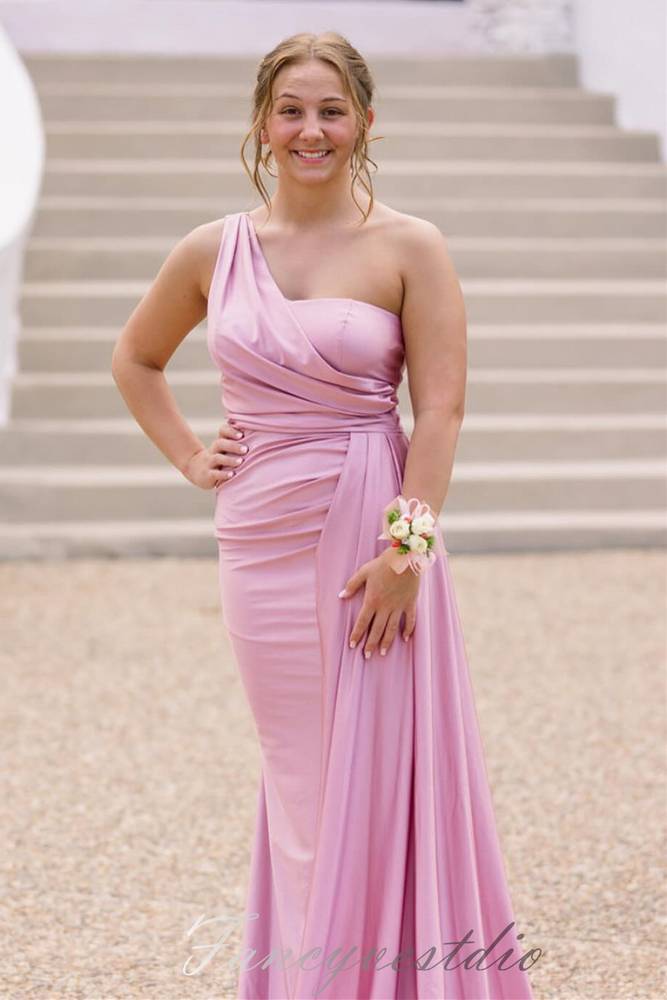 Asymmetrical One Shoulder Pleated Prom Dress with Train