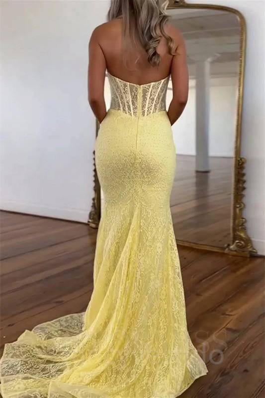 Halter Yellow Lace Applique Sheath Mermaid Prom Dress