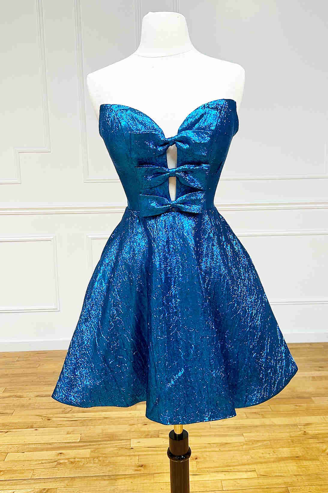 Glitter Strapless Peacock Short Party Dress with Bow