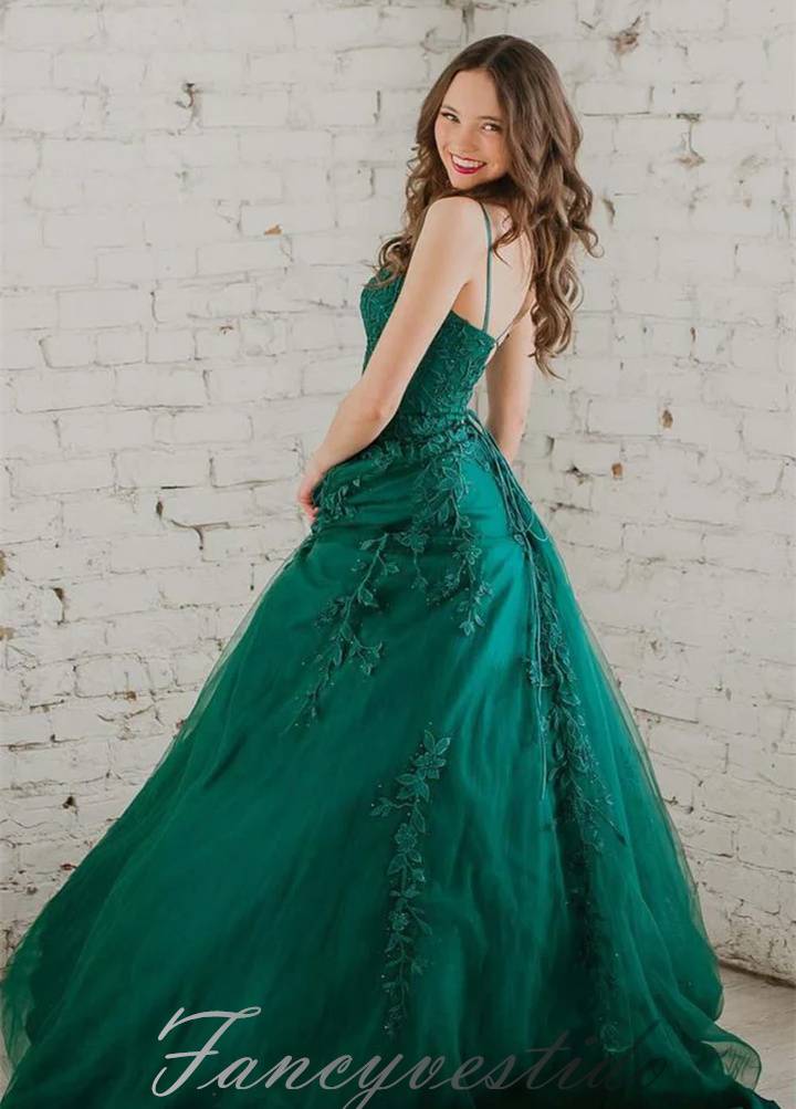 Emerald Green Crew Neck Applique A-Line Prom Dress