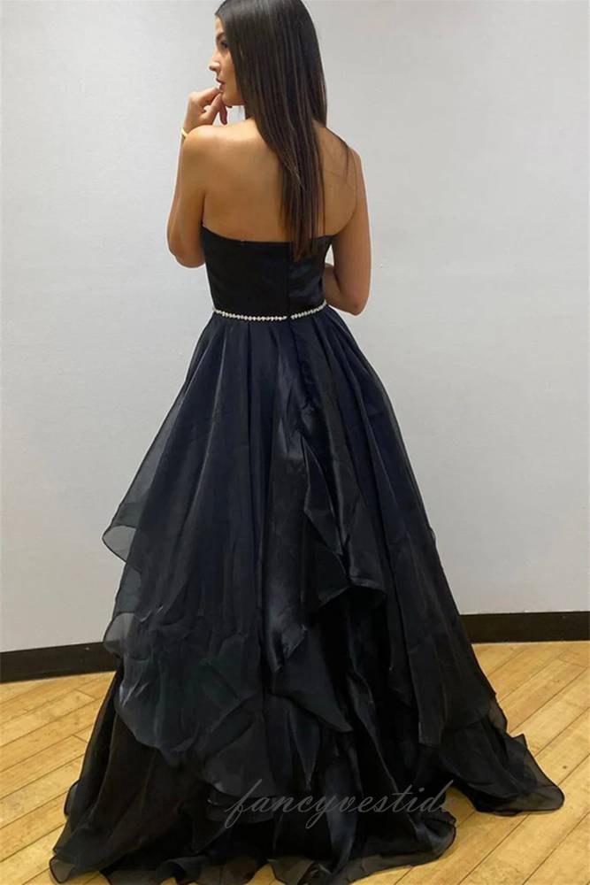 Elegant Sweetheart Black Layered Prom Dress