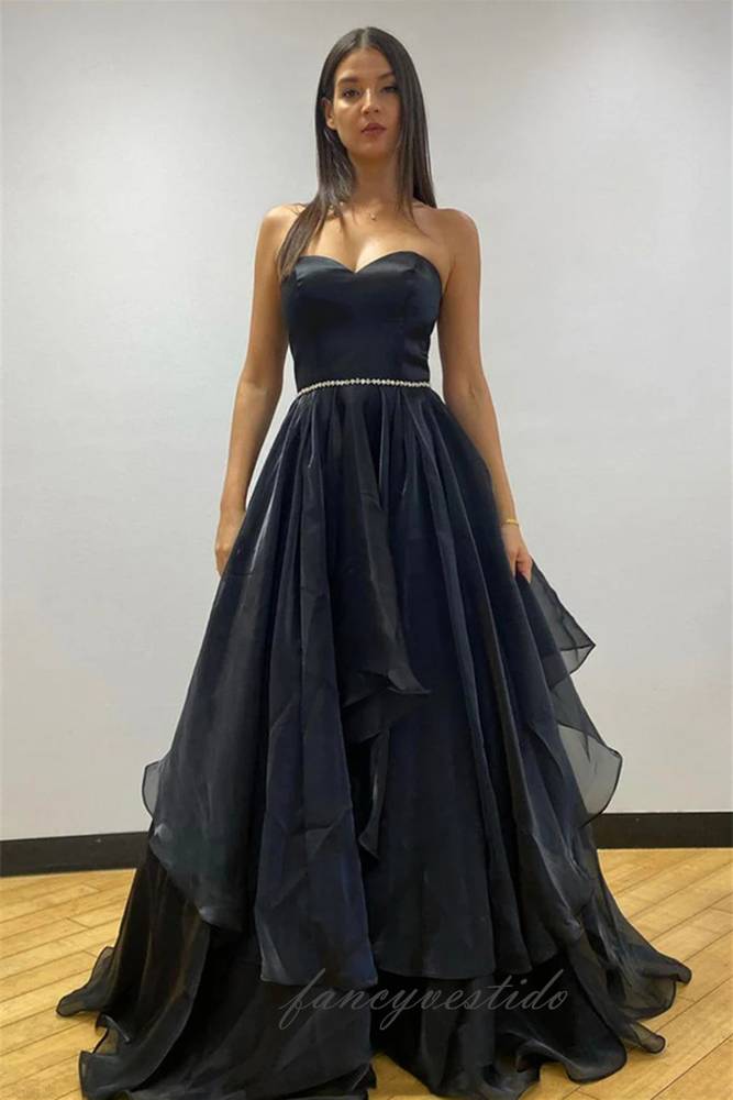 Elegant Sweetheart Black Layered Prom Dress