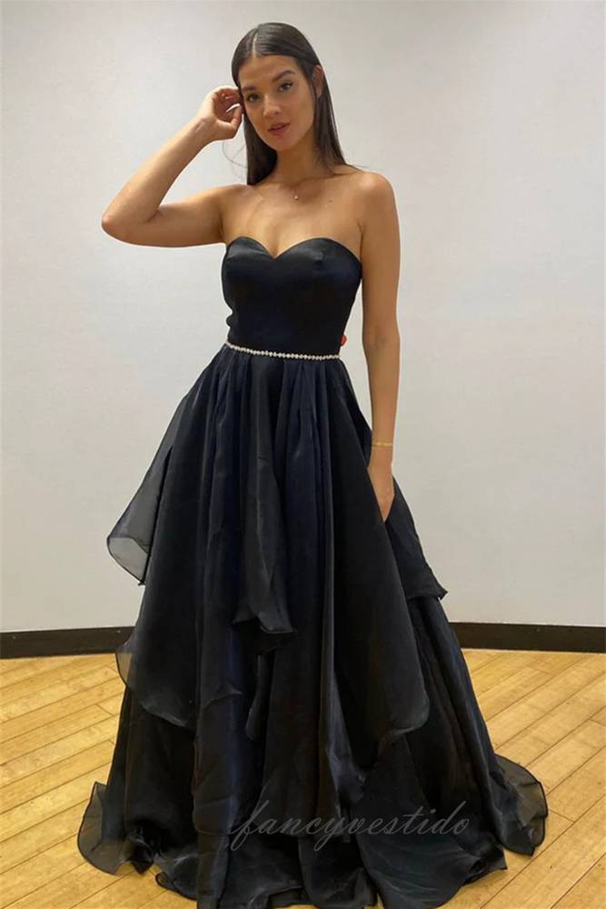 Elegant Sweetheart Black Layered Prom Dress