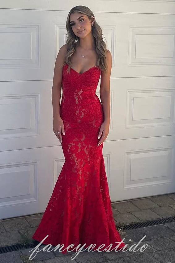 Sweetheart Red Lace Applique Mermaid Prom Dress