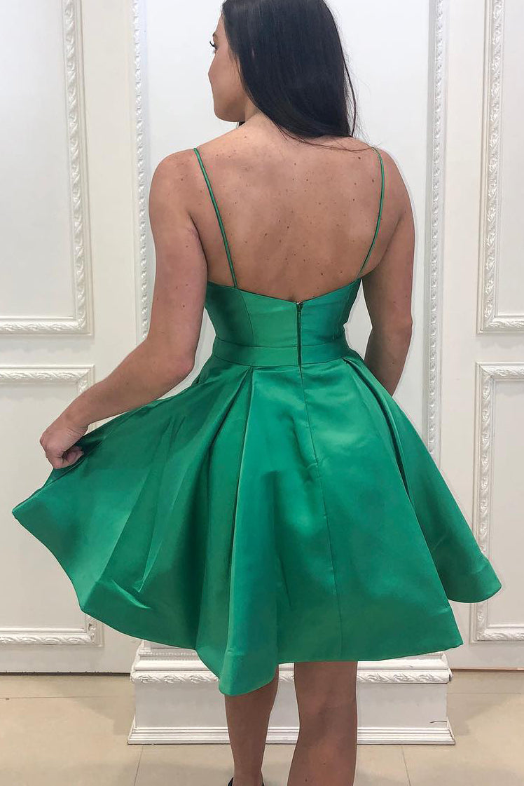 Spaghetti Straps Mini Emerald Green Homecoming Dress – FancyVestido