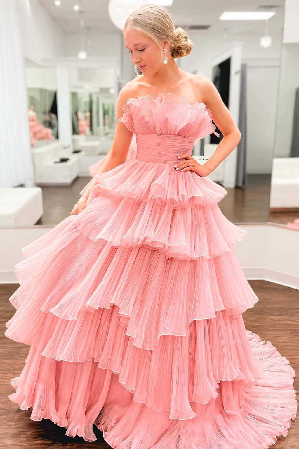 Tiered Ruffles Ball Gown Women Light Pink Tulle Party Dress Elegant Lo –  Flora Prom